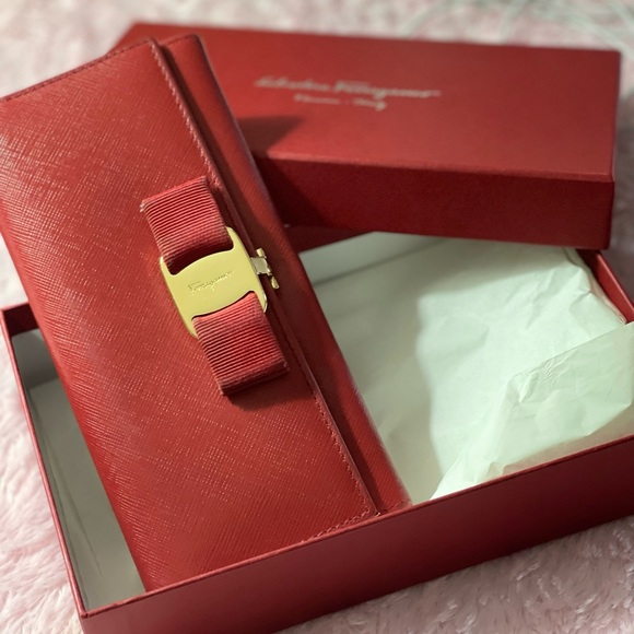 Ferragamo wallet - Picture 2 of 11